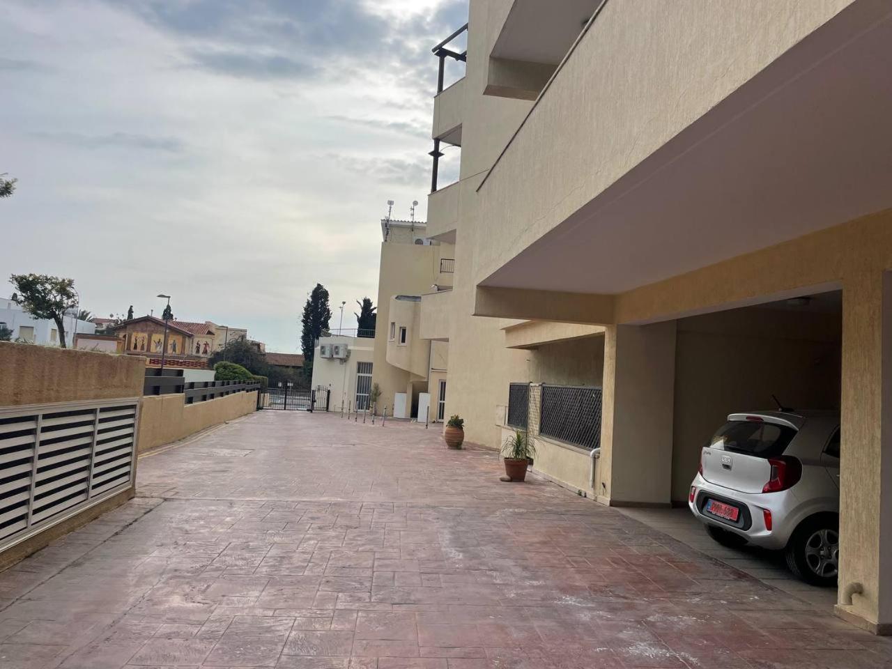 Queens Gardens Paphos Bagian luar foto